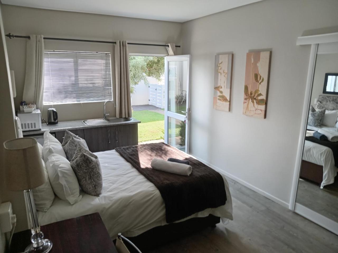 Urban Manor Bed & Breakfast Port Elizabeth Luaran gambar